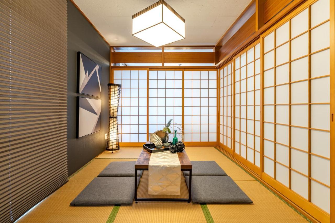Type A Room 68平米 -ウル エスポワール那覇2- Kume Екстер'єр фото